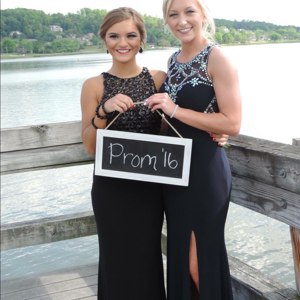 Navy Blue Formal/Prom Dress - Picture 3 of 5